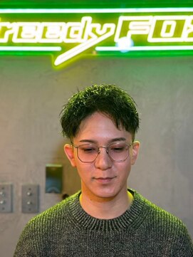 グリーディーフォックス 代々木(Greedy FOX) 波巻き/ハイライト/マッシュパーマ/ウルフ[シェービング]