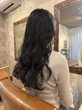 ヘアサロン アプリ(hair salon APPLI) お手入れ簡単ゆるふわロングヘア