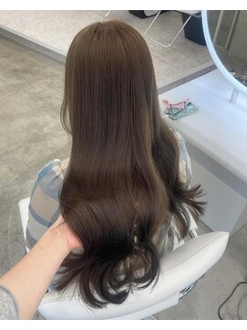 アイシー 表参道(ICY) 透け感たっぷりオリーブベージュ