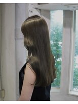 アリー 原宿 表参道(ALLY)&nbsp;「ALLY松村」ブリーチなしオリーブグレージュ10代／20代