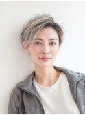 40/50代からのハイトーングラデ＆静かなお洒落ハンサムショート