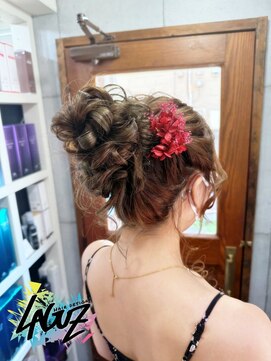 ラグズ 茅ヶ崎(LAGUZ) 【ヘアセット】ルーズアップヘアセット フラワーアクセ付き