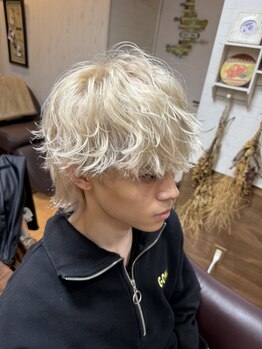 ダメージは気になる…けどオシャレも楽しみたい！そんなあなたに◎学生のパーマデビューにもおすすめ♪