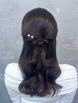 エフェ(effet)&nbsp;綺麗めハーフアップ