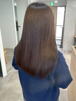 ミュラ(mulah)&nbsp;オリーブベージュ透明感カラー＊艶髪ストレートヘアロング