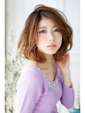 フレイムスヘアーアンドリラックス 西川口店 フェミニン　大人ボブ