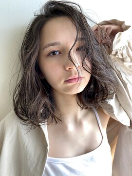 ミラバイグリーン(Mira by green) 無造作ボブ×アッシュブラウン【ルーズ】 04