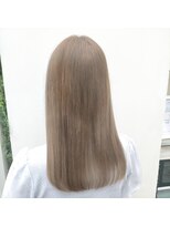 イヴァン アンド リズ 奈良店(IVAn ＆ LIZ)&nbsp;＃ミルクティーカラー♯ブリーチ