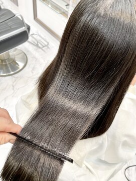 エスカーラ 表参道(THE ESCALA) @aidaman321マッシュ/くびれヘア/メルティカラー/センターパート