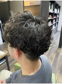 刈り上げ癖毛風パーマ