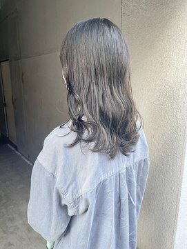 ヘアーアンドアトリエ マール(Hair&Atelier Marl) 【Marl】オリーブグレージュカラー×外国人風セミディ