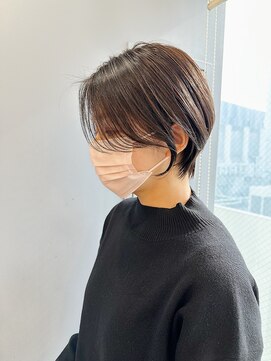 トッカ ヘアアンドトリートメント 難波店 大人可愛い20代30代40代黒髪前下がりショートボブ丸みショート◎