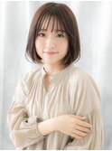 アースカラーのツヤ髪ぱっつんピュアボブｊ小山20代30代40代