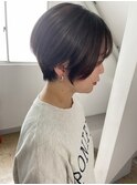 コンパクトなマッシュショート