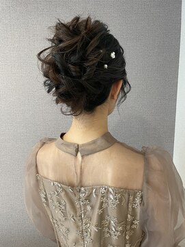 ミープラス(ME+) アップヘア