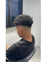 ステラ(STELLA)&nbsp;極道パーマ/メンズ/眉毛カット/メンズパーマ/スパイラルパーマ