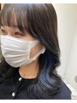 フレーム なんば店(FRAME) ミディアムレイヤー×ブルーインナー