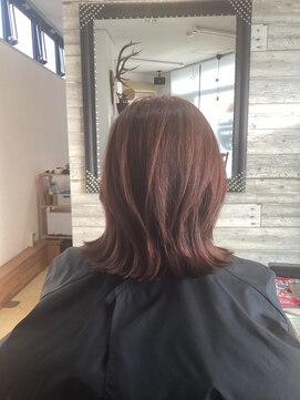 ミディアムボブヘア