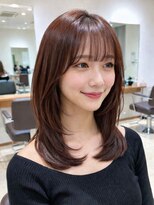 ノア(NOA)&nbsp;【NOA】大人可愛い艶感レイヤーミディ