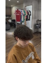 ベース(BASE)&nbsp;波巻きプードルパーマ