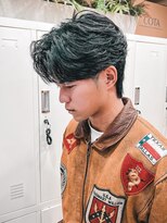 ルーストデラックス 京都河原町三条(ROOST dx)&nbsp;MEN’S/リバースセンターパート/ニュアンスパーマ/河原町