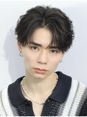 シースルーマッシュ韓国メンズヘアコンマバングフェザーパーマ