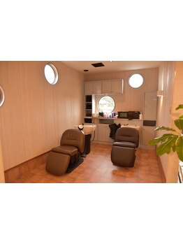 【クーポン多数掲載中!!】地域密着型サロン◎毎日オシャレでいほしいからお財布に優しい価格設定でご提供♪