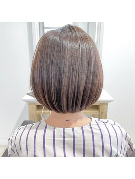 ジ オスカー(THE OSCAR) 【THE OSCAR印南 】透明感ペールアッシュ/Aラインボブ