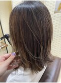 グレーアッシュ
