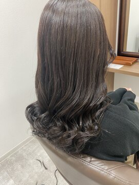 テラスヘア 新潟駅南(TERRACE hair) 【艶巻】深みのある暗髪カラー