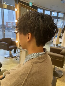 コワファースト 大分(COIFF1RST) 波巻パーマ