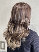 フェアリーテール つきのわ店&nbsp;コントラストハイライトグレージュ