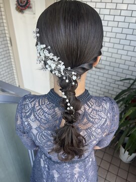 フェリーチェ(Felice) タイト編みおろし　お呼ばれヘア　タイトポニー　編みおろし