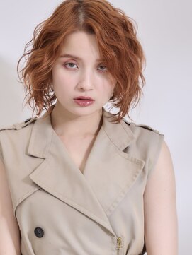 ハツメイ 川崎西口店(HATSUMEI) 【ツヤ髪】ハイトーン波巻きウェーブ ★20代