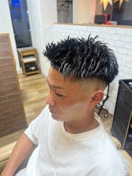 タカベヘアスパ(TAKABE hair spa) スキンフェード