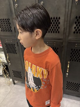 アチーブリス(achieve Liss) キッズカットセンターパート爽やかおしゃれ小学生男の子