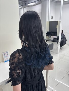 アライブ ハラジュク(ALIVE harajuku) 【ALIVE 夕貴】色落ちシルバーのブルーグラデーションカラー