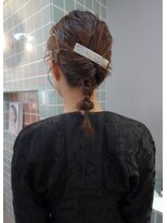 ウクク(UCUCU)&nbsp;編みおろし ヘアアレンジ