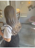 シルバーベージュ