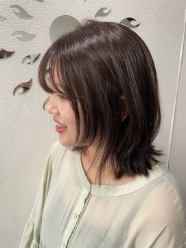 ベルタバイメルク(belta by merc.) さらっと巻いてかわいいニュアンスレイヤー◎小顔