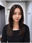 セミロングレイヤーレイヤーカット顔周りカット透明感カラー