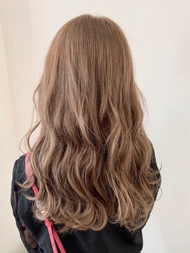 ラドンナ(LA.DONNA) アッシュベージュ