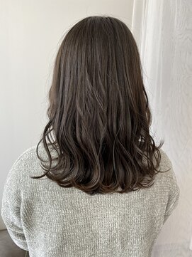 ユルフ(yulf) 冬のこっくりカーキ☆[津市/津駅/久居/久居駅]