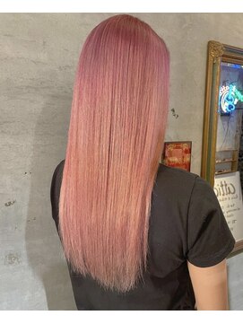 アティック ヘアーデザインアンドリラクゼーション(attic hair design&relaxation) ピーチピンク