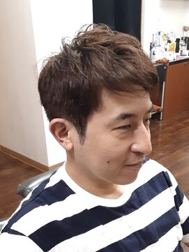 コダマ 新大塚店(KODAMA) サイドパートショートスタイル(コンマヘア、センターパート)