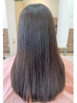 カットハウス はさみの部屋&nbsp;ロングローレイヤー/縮毛矯正/内巻き/ツヤ髪/前髪あり