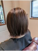 外ハネスタイル