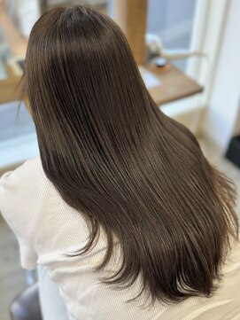 ヘアメイク シンズ ヤシマ(Hair Make SHIN'S YASHIMA) チョコレートブラウン/イルミナカラー/レイヤーカット/高松