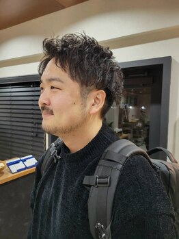 ジック(Jiiic)の写真/男性特有の髪質やクセを熟知したプロの技術で、ON/OFFどちらもキマるスタイルに仕上げます★