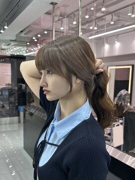 ラルム 新宿(LARME SHINJUKU) 結んでも可愛い顔まわりカット×レイヤーカット